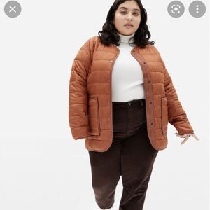 Everlane Renew front snap puffer jacket